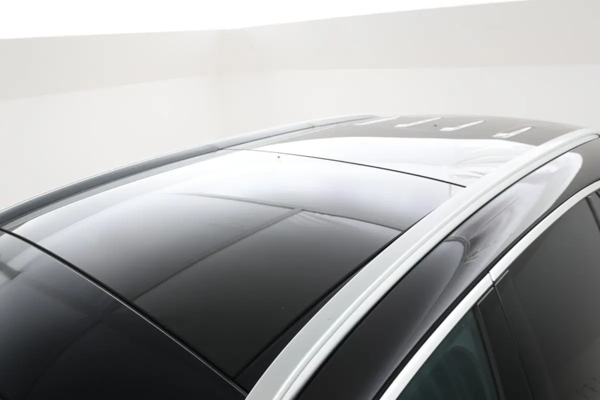 350e 4MATIC Premium Plus Panorama, Navigatie,