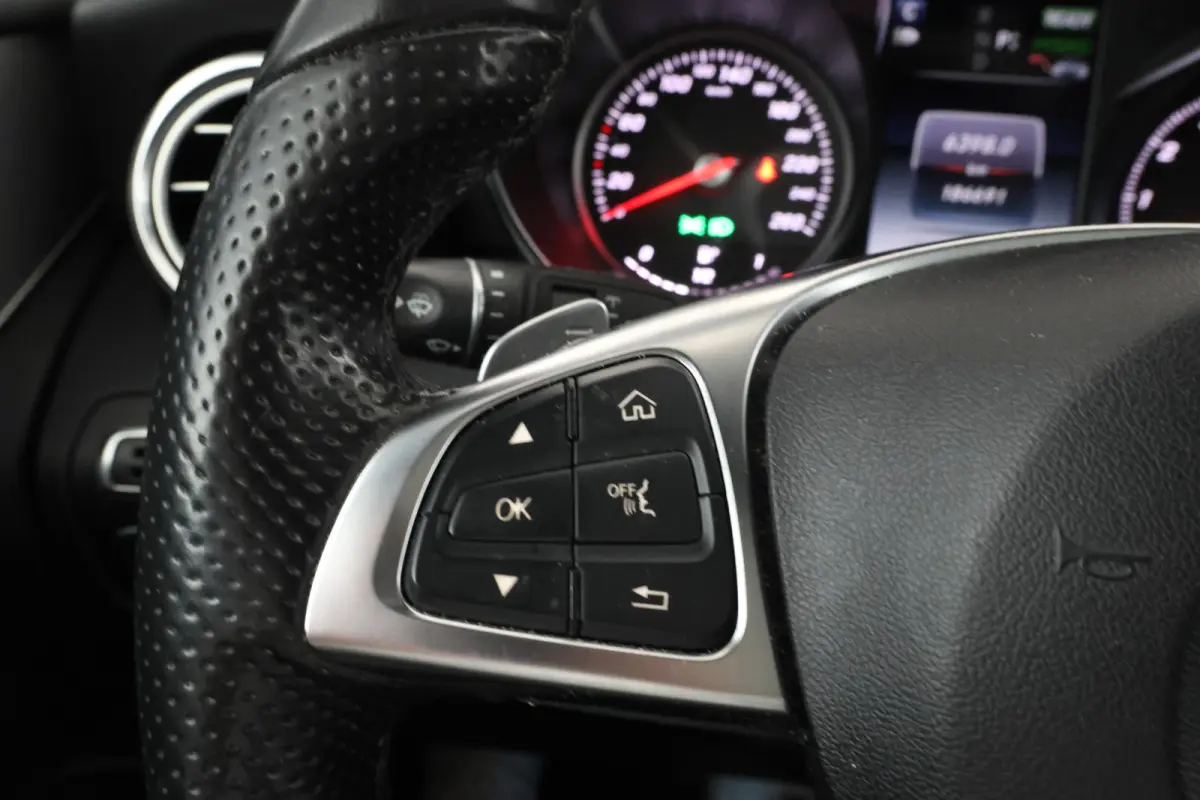 350e 4MATIC Premium Plus Panorama, Navigatie,