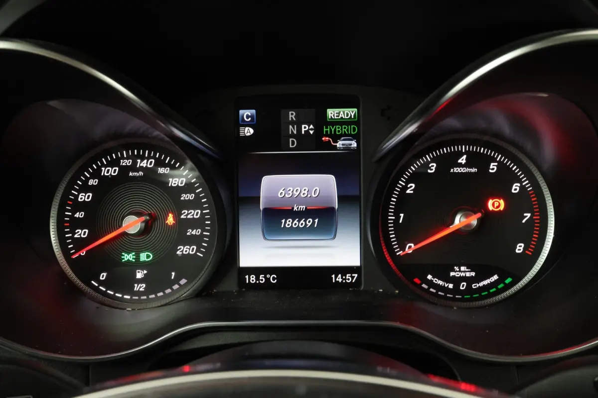 350e 4MATIC Premium Plus Panorama, Navigatie,