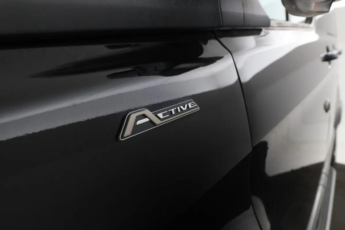 320 2.0 TDCI L2H1 Active DC Automaat, Leer, Climate,