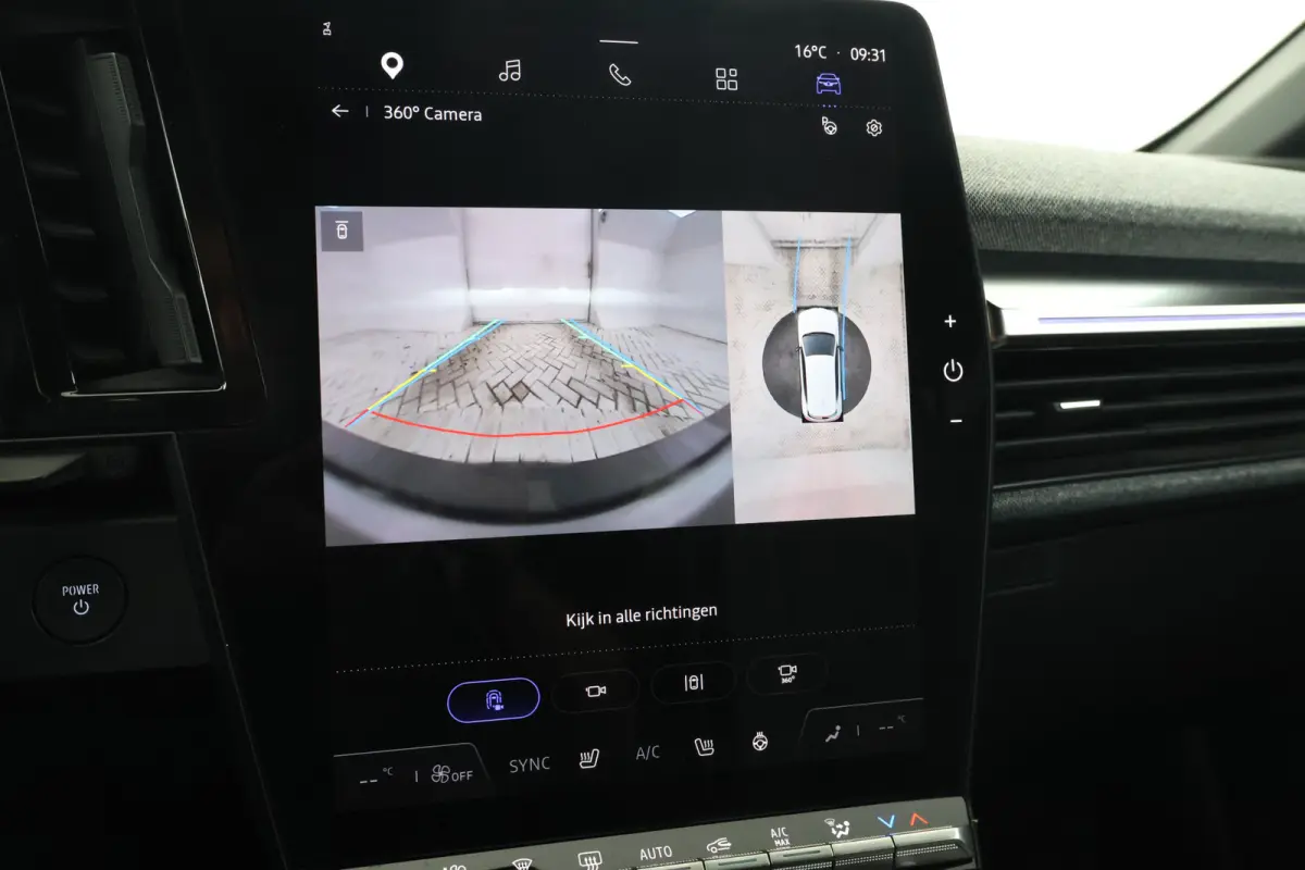EV60 Optimum Charge Techno Adaptive Cruise, Apple Carplay/Android Auto,