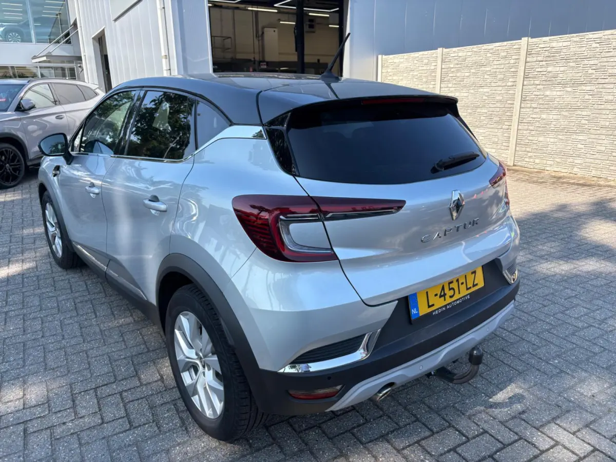 TCe 140 EDC GPF Intens | Trekhaak | advanced driving assist | Navigatie | pack winter | Achteruitrijcamera |