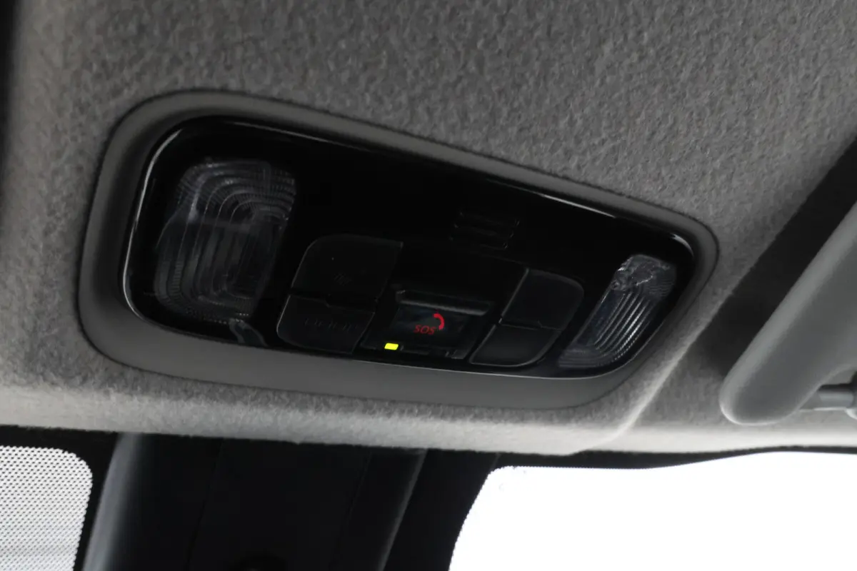 1.5 VVT-i Active 5 Deurs Navigatie, Airco