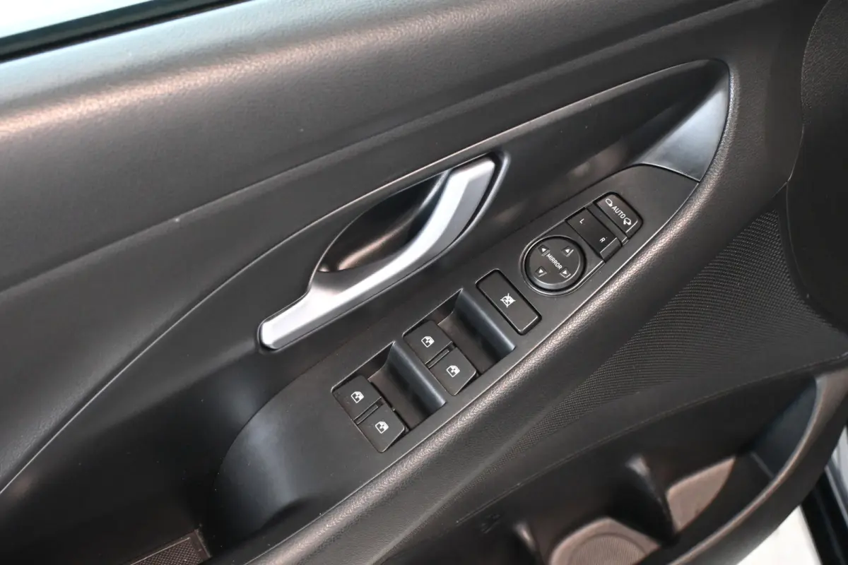 1.4 T-GDI Comfort Clima Navigatie Camera Trekhaak Rijklaarprijs Inruil Mogelijk!