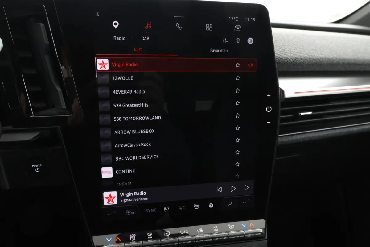 EV60 Optimum Charge Techno Adaptive Cruise, Apple Carplay/Android Auto,