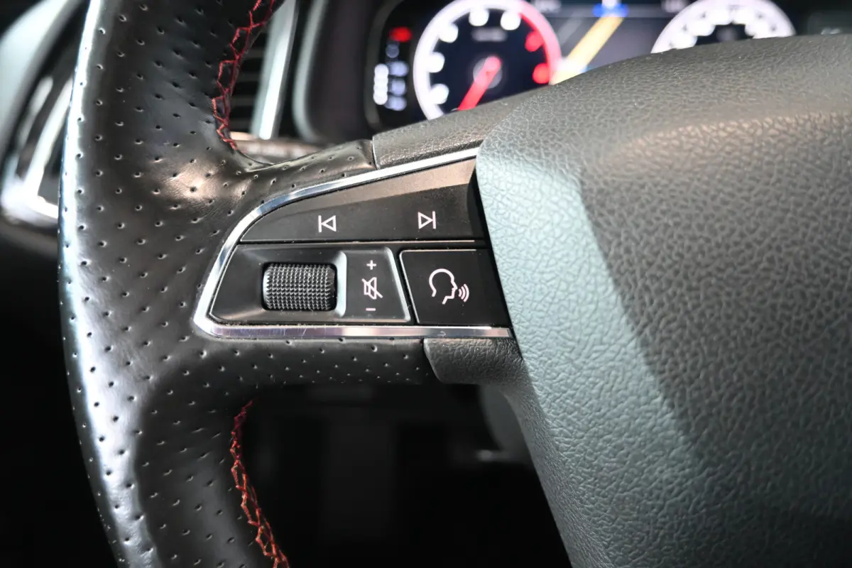 1.0 TSI FR Ultimate Edition Clima Navigatie Stoelverwarming Rijklaarprijs Inruil Mogelijk!