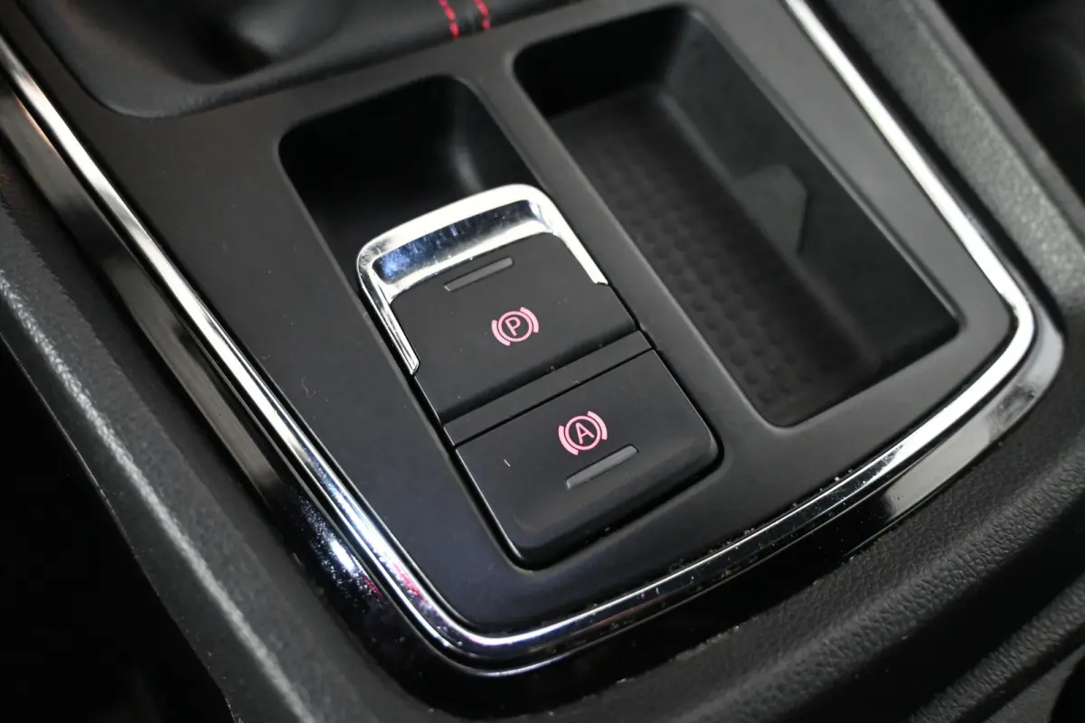 1.0 TSI FR Ultimate Edition Clima Navigatie Stoelverwarming Rijklaarprijs Inruil Mogelijk!