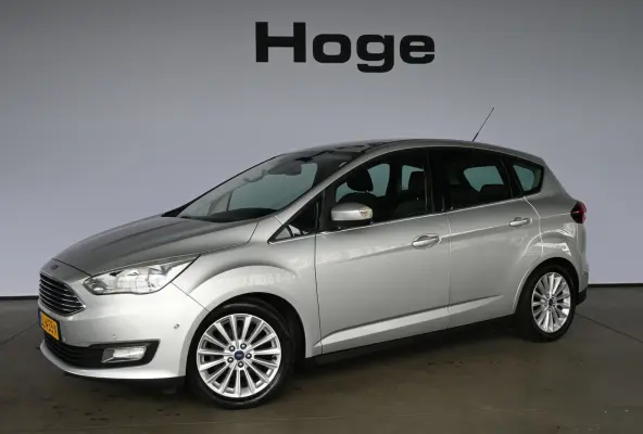 1.0 Titanium Clima Cruise control Navigatie Rijklaarprijs Inruil Mogelijk!