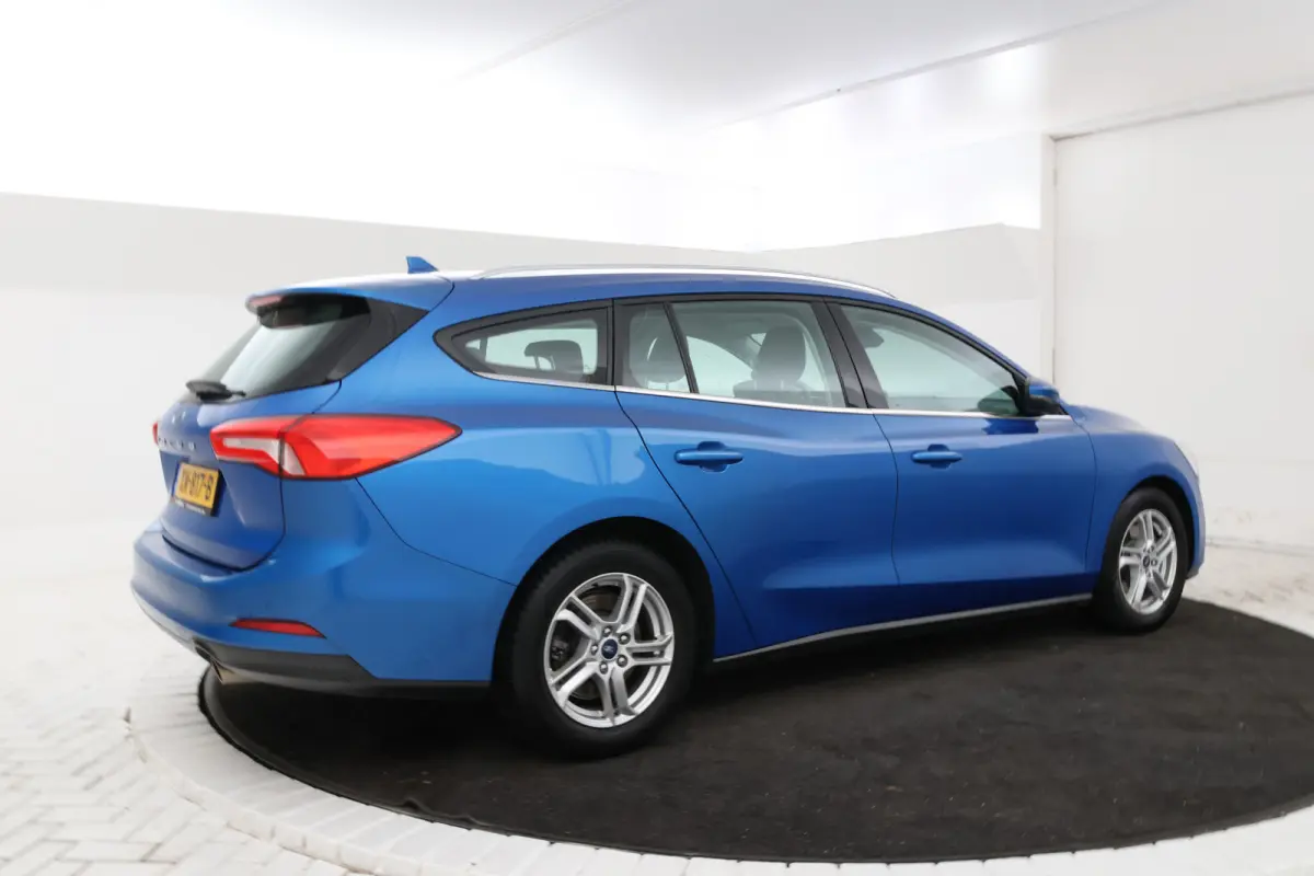 1.0 EcoBoost Trend Edition Business Navigatie,