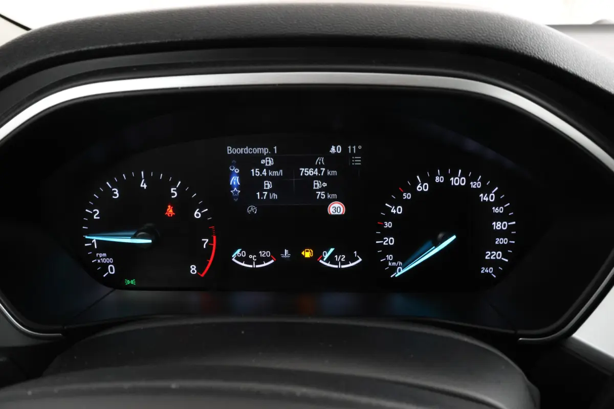 1.0 EcoBoost Trend Edition Business Navigatie,