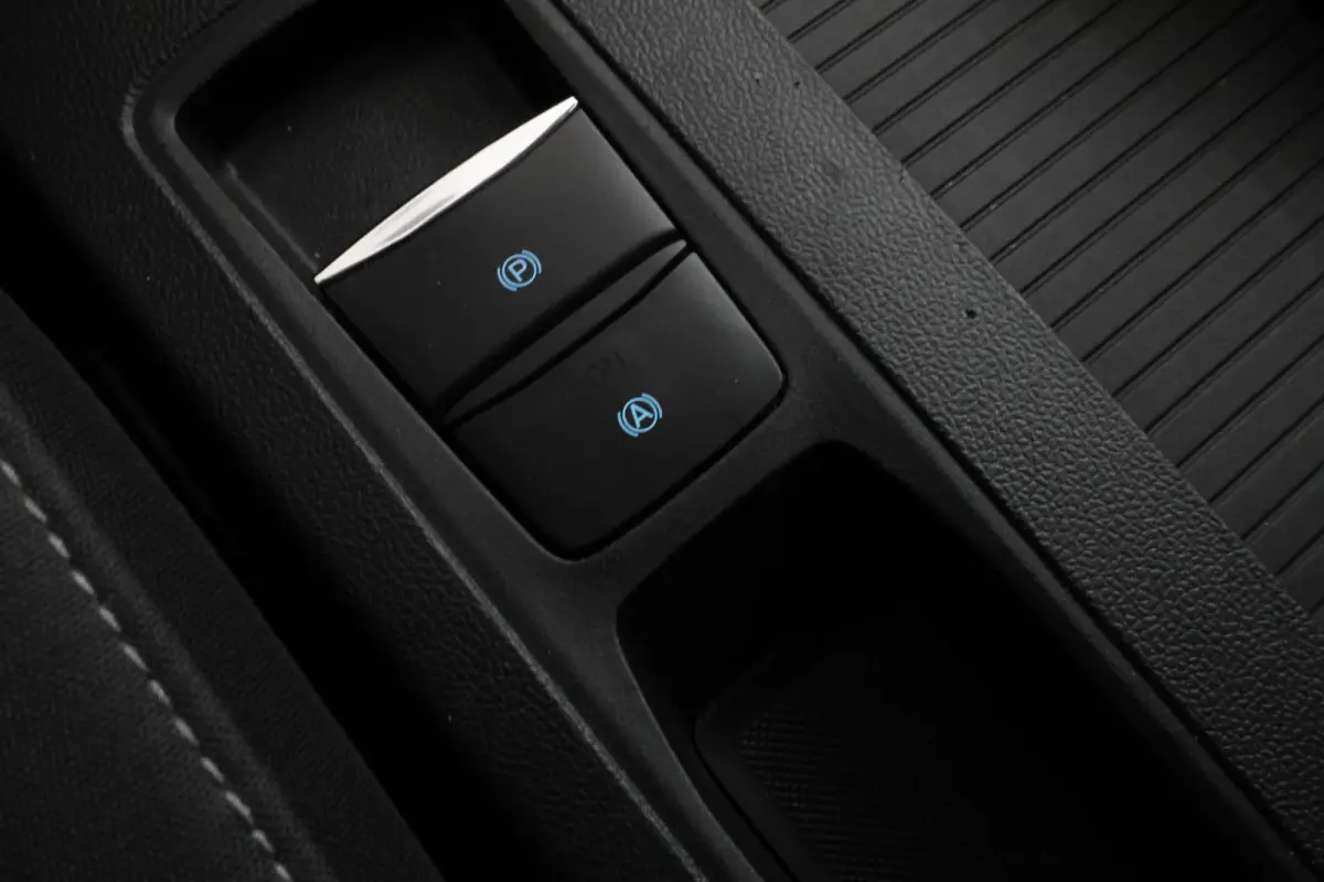 1.0 EcoBoost Trend Edition Business Navigatie,