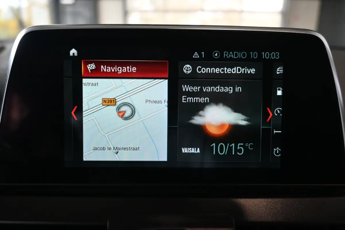 225xe iPerformance xDrive Executive Automaat Navigatie Goed Onderhouden! Inruil Mogelijk!