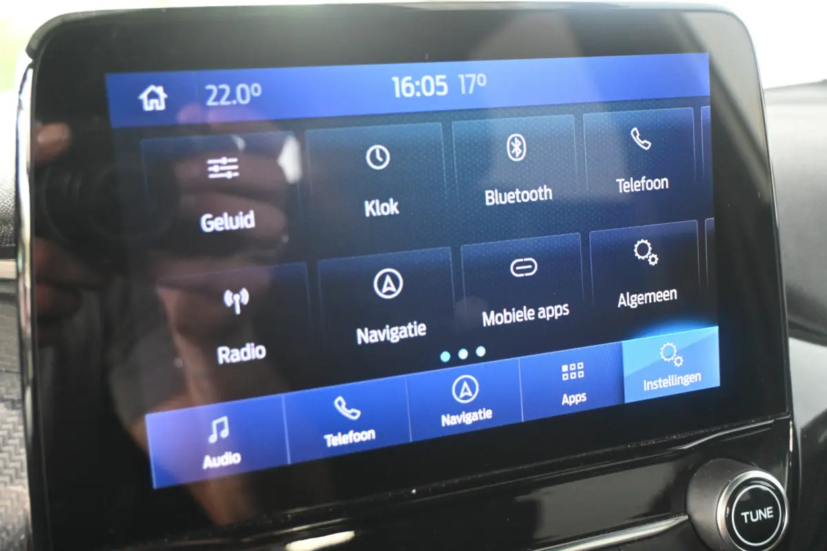 1.0 EcoBoost ST-Line Navigatie Stuur/Stoelverwarming LED Carplay Rijklaarprijs! Inruil Mogelijk!