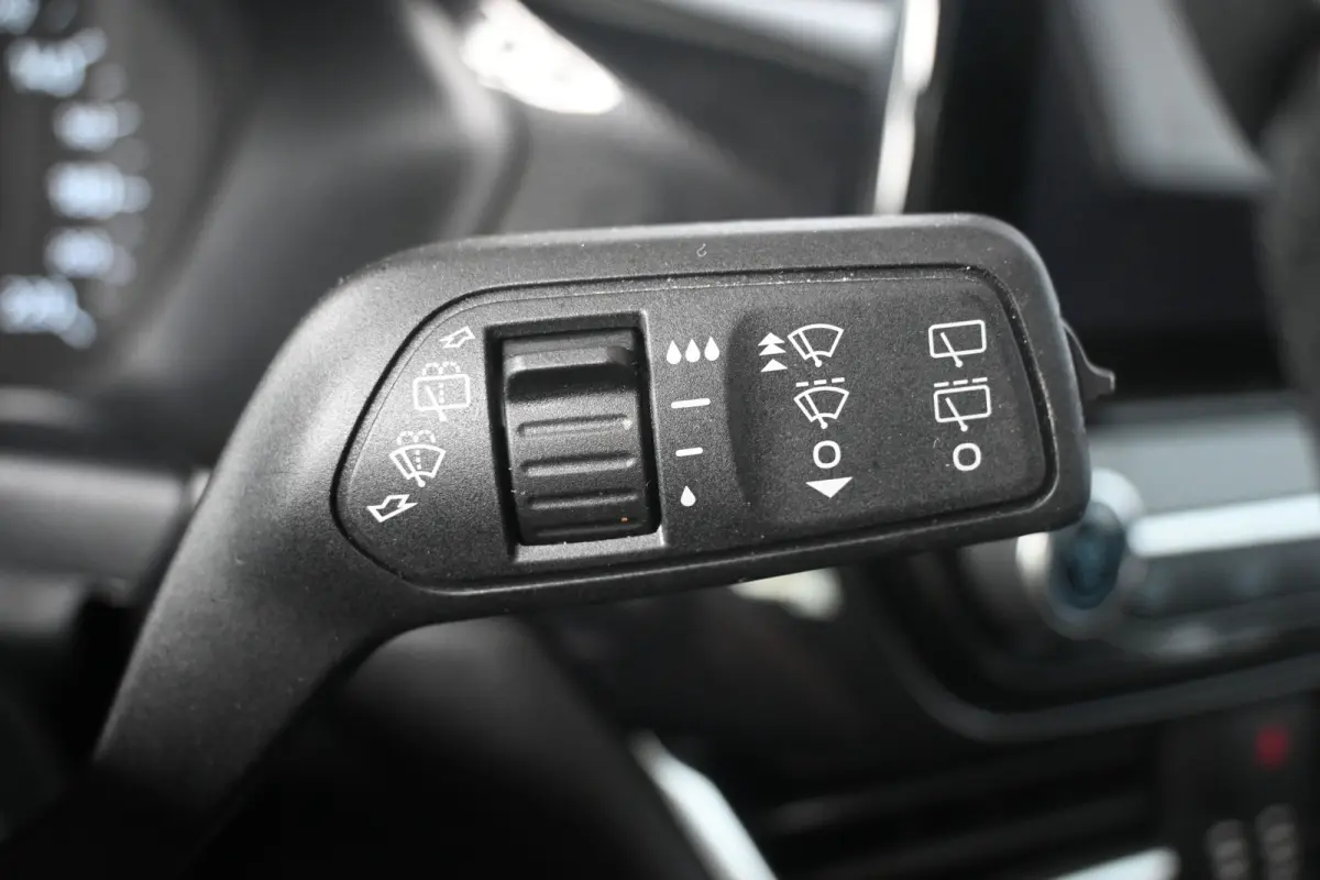 1.0 EcoBoost ST-Line Navigatie Stuur/Stoelverwarming LED Carplay Rijklaarprijs! Inruil Mogelijk!