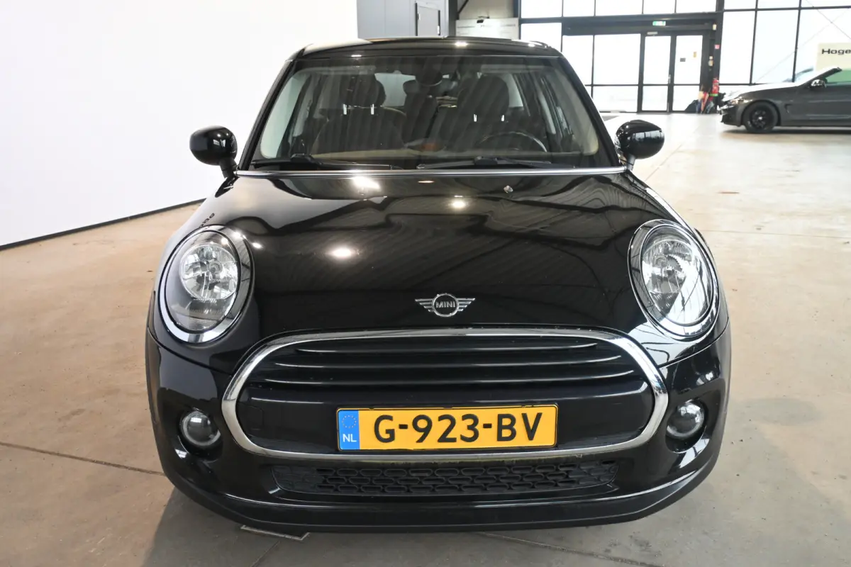 Mini 1.5 Airco Navigatie LED Cruise Control Direct Leverbaar! Rijklaarprijs Inruil Mogelijk!
