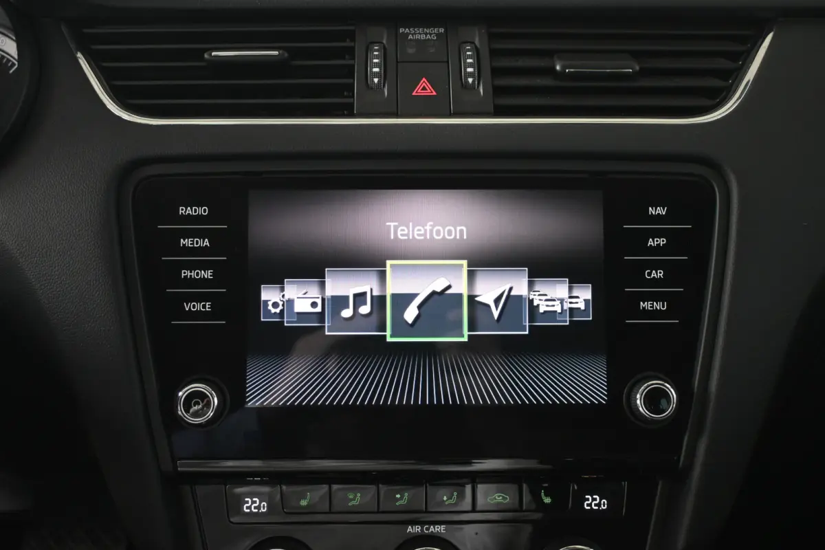 1.0 TSI Greentech Ambition Business Automaat Navigatie Stoelverwarming Rijklaarprijs! Inruil Mogelijk!