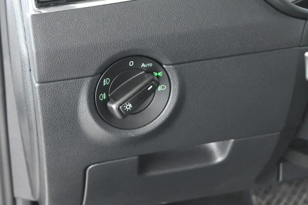 1.0 TSI Greentech Ambition Business Automaat Navigatie Stoelverwarming Rijklaarprijs! Inruil Mogelijk!