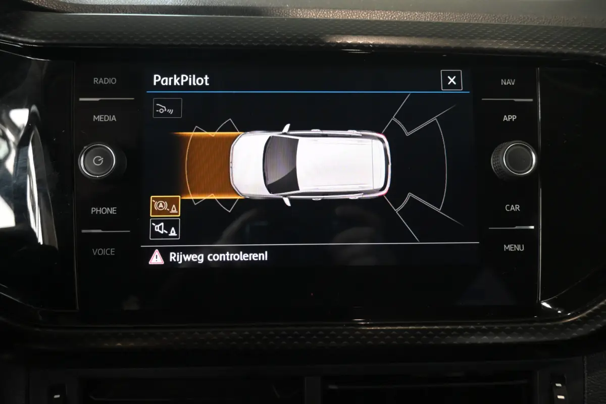 1.0 TSI Life Clima Cruise Control Navigatie Carplay Camera Rijklaarprijs Inruil Mogelijk!