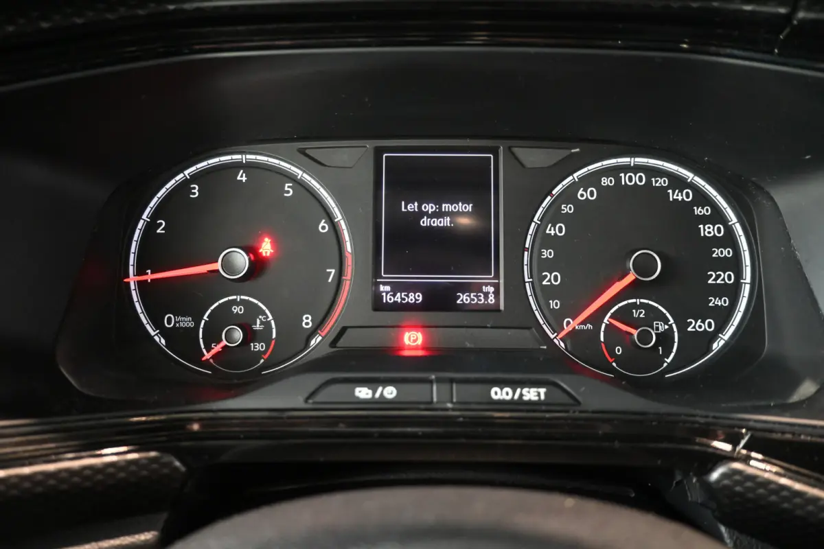 1.0 TSI Life Clima Cruise Control Navigatie Carplay Camera Rijklaarprijs Inruil Mogelijk!