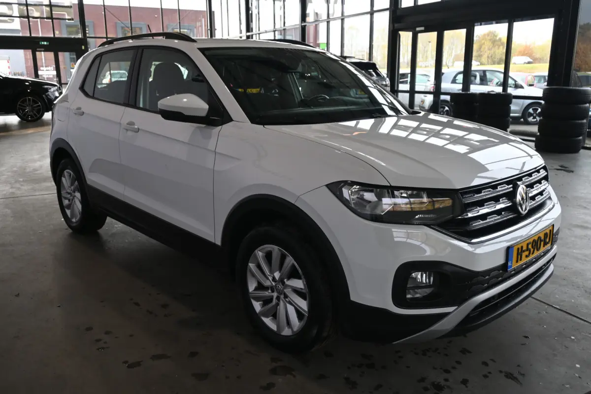 1.0 TSI Life Clima Cruise Control Navigatie Carplay Camera Rijklaarprijs Inruil Mogelijk!