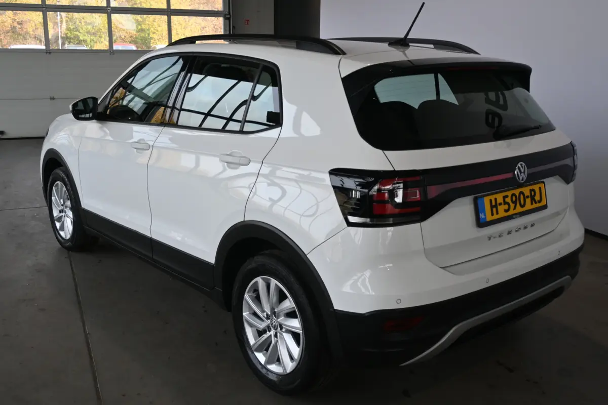 1.0 TSI Life Clima Cruise Control Navigatie Carplay Camera Rijklaarprijs Inruil Mogelijk!
