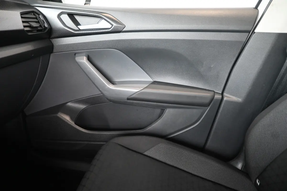 1.0 TSI Life Clima Cruise Control Navigatie Carplay Camera Rijklaarprijs Inruil Mogelijk!