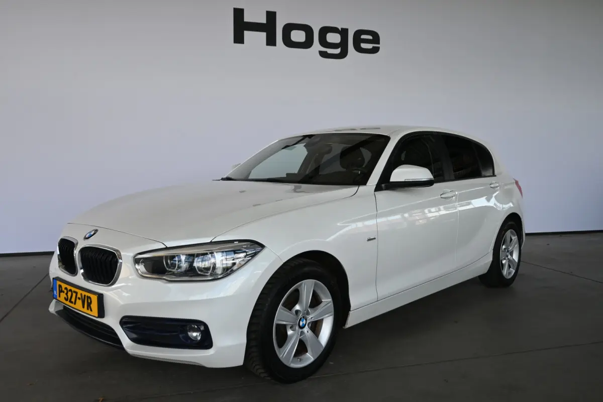 116i Sport Cima Navigatie Pdc Cruise Control LED Stoelverwarming Inruil Mogelijk!