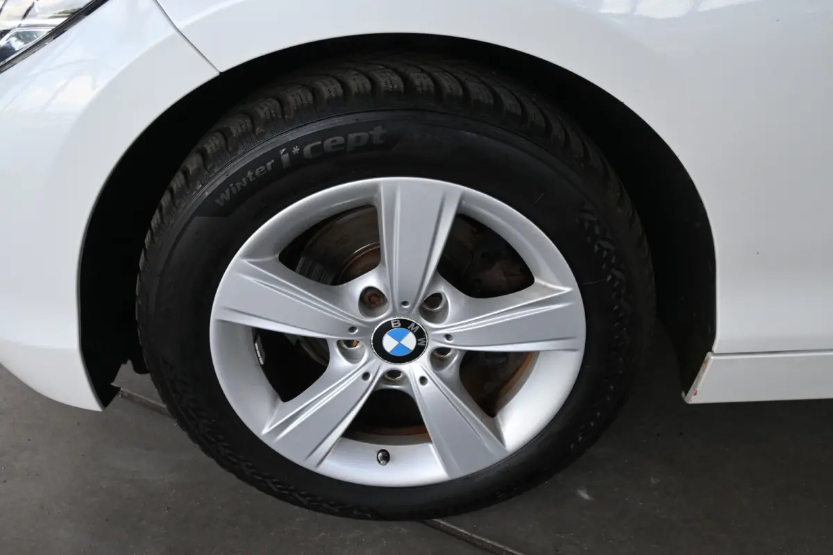 116i Sport Cima Navigatie Pdc Cruise Control LED Stoelverwarming Inruil Mogelijk!