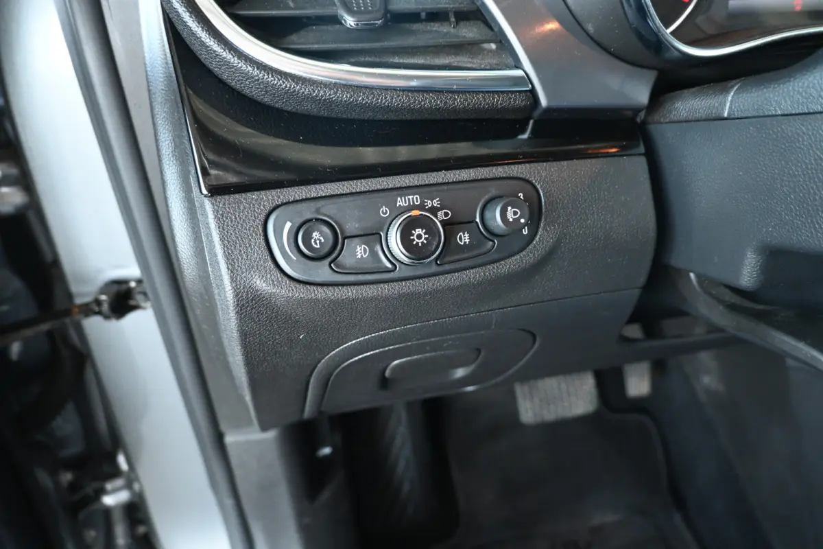1.4 Turbo Innovation Automaat Cruise control Airco Trekhaak Camera Stoelverwarming Inruil Mogelijk!