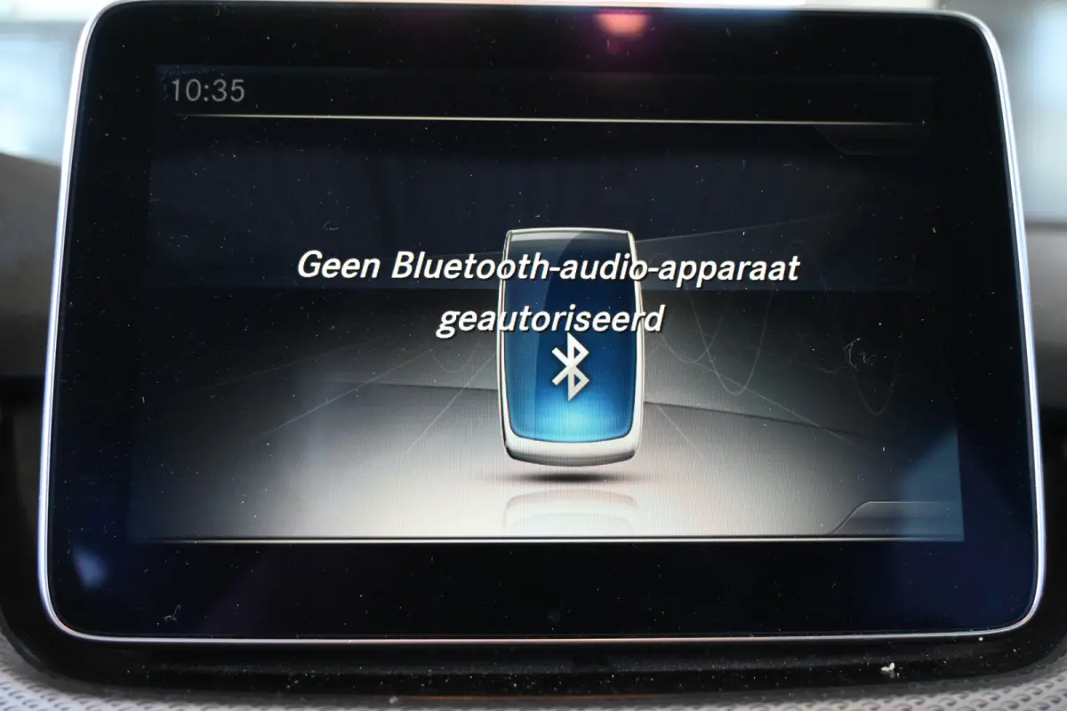 180 Ambition Automaat Cruise Airco Navigatie Trekhaak Panoramdak 1e Eigenaar Inruil Mogelijk!