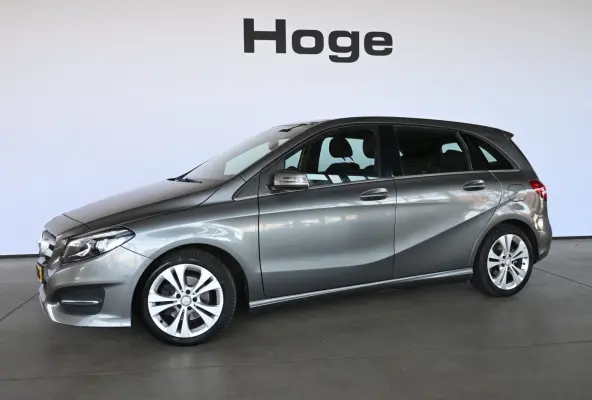 180 Ambition Automaat Cruise Airco Navigatie Trekhaak Panoramdak 1e Eigenaar Inruil Mogelijk!