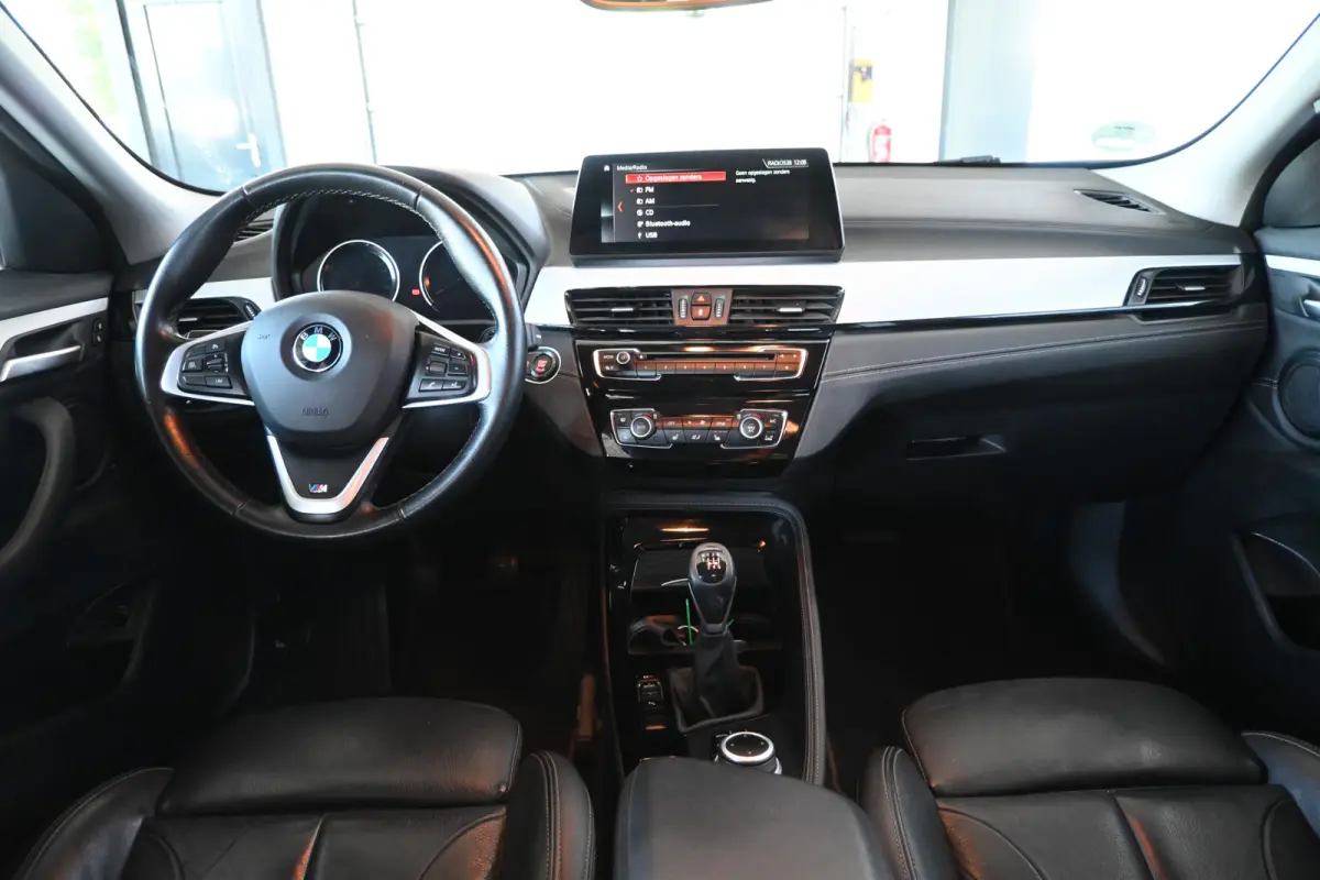 sDrive16d High Executive M-Sport Edition Clima Navigatie Head-Up Rijklaarprijs Inruil Mogelijk!