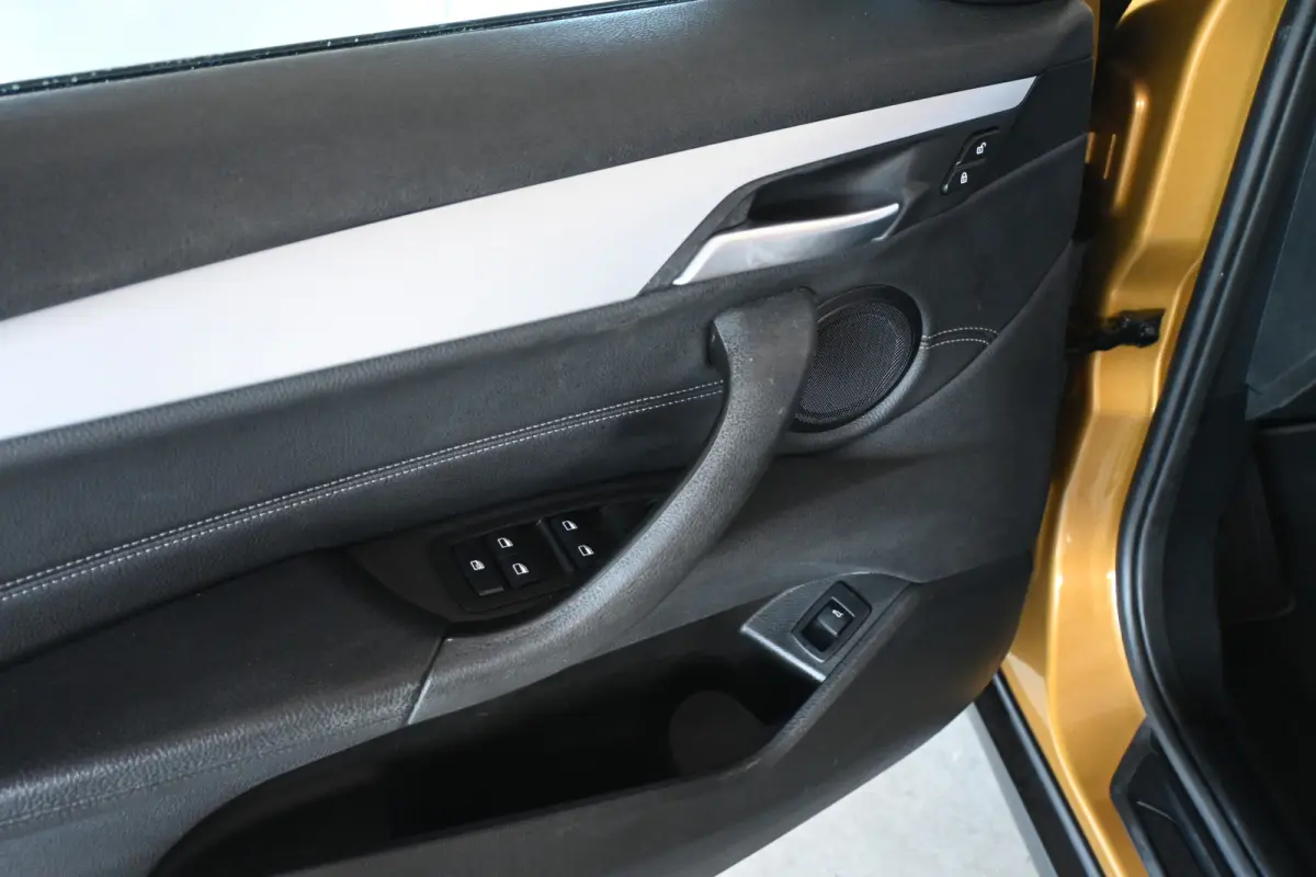 sDrive16d High Executive M-Sport Edition Clima Navigatie Head-Up Rijklaarprijs Inruil Mogelijk!