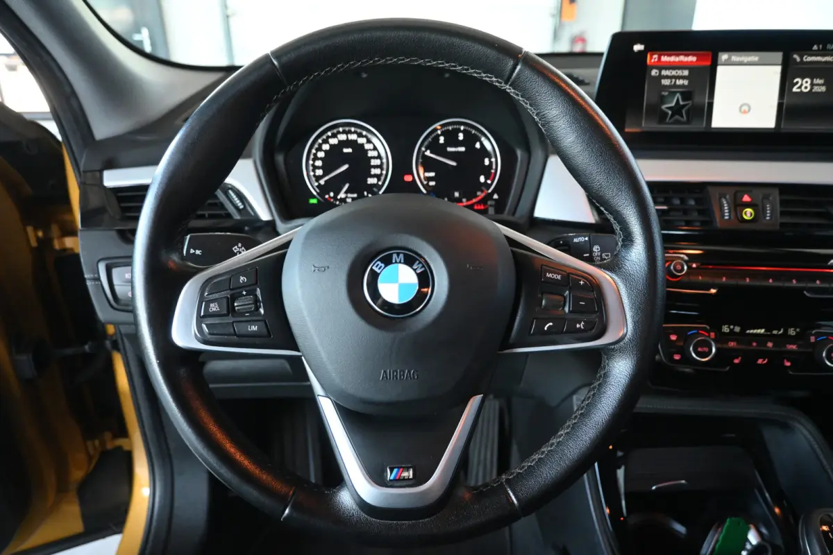 sDrive16d High Executive M-Sport Edition Clima Navigatie Head-Up Rijklaarprijs Inruil Mogelijk!
