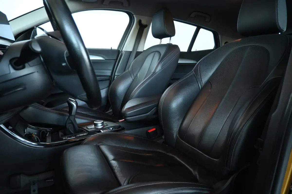 sDrive16d High Executive M-Sport Edition Clima Navigatie Head-Up Rijklaarprijs Inruil Mogelijk!