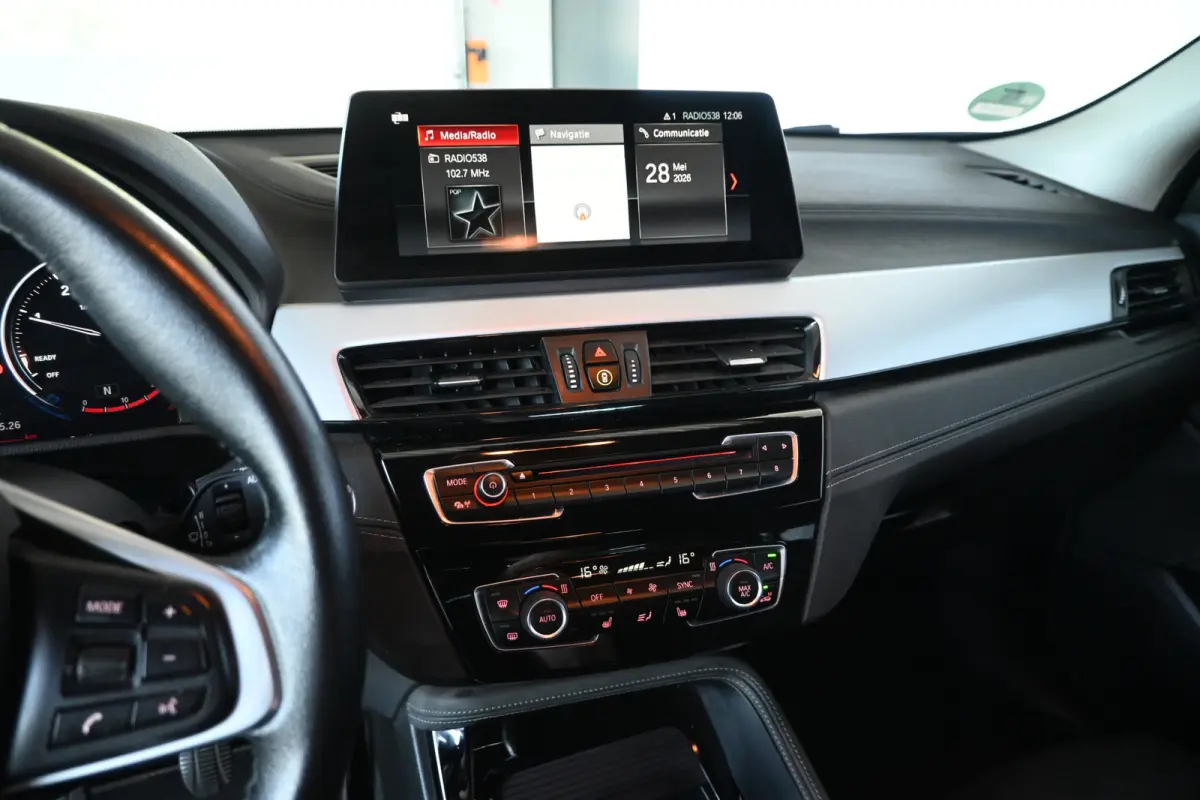 sDrive16d High Executive M-Sport Edition Clima Navigatie Head-Up Rijklaarprijs Inruil Mogelijk!