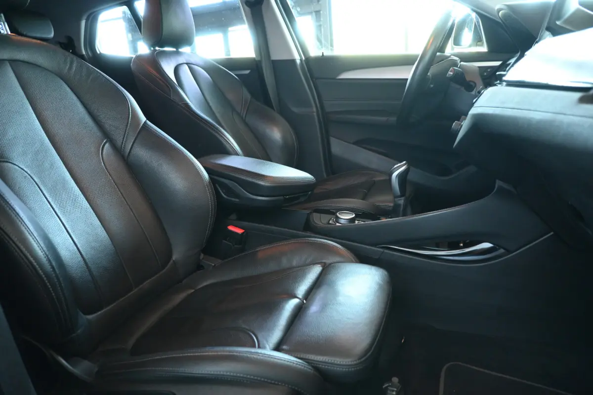 sDrive16d High Executive M-Sport Edition Clima Navigatie Head-Up Rijklaarprijs Inruil Mogelijk!