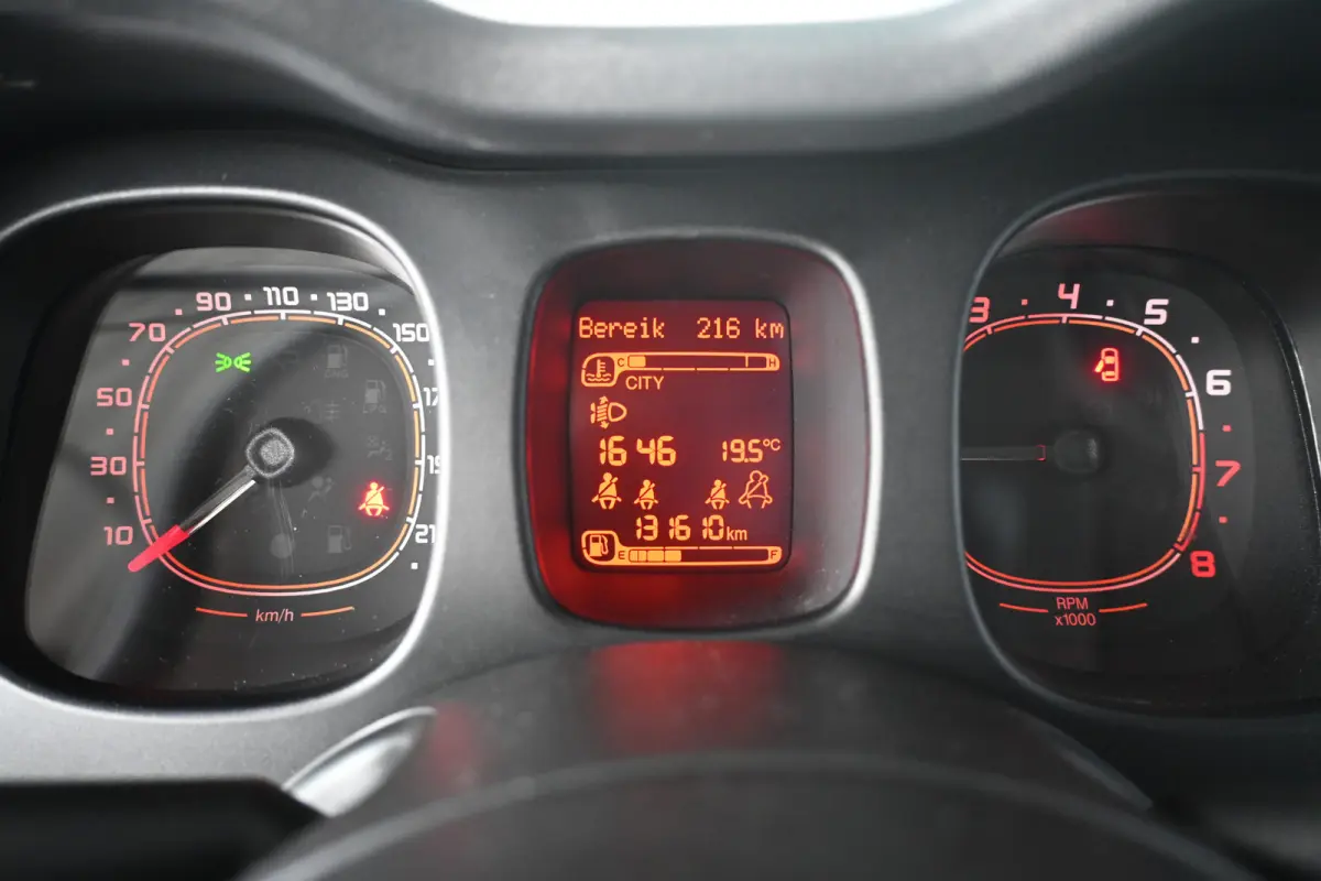 0.9 TwinAir Lounge Airco Elektrisch Pakket! 1e Eigenaar Goed Onderhouden! Inruil Mogelijk!