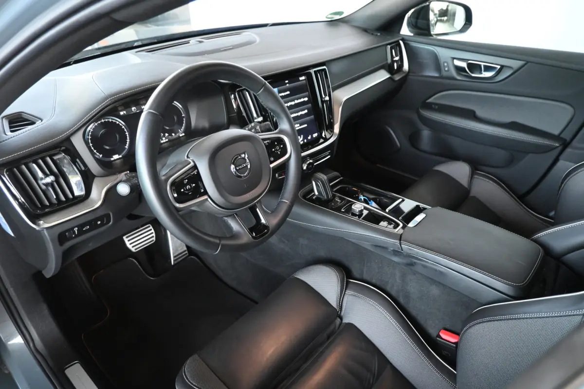 2.0 T8 Plug-in hybrid AWD Plus Bright SOH 98% Panoramdak Stoelverwarming Carplay Led Adaptieve Cruise Clima Lane Assist Camera 100% Onderhouden! Inruil Mogelijk!