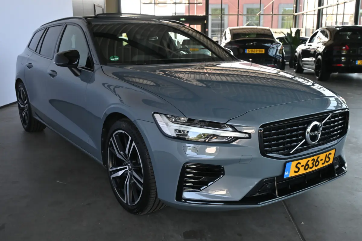 2.0 T8 Plug-in hybrid AWD Plus Bright SOH 98% Panoramdak Stoelverwarming Carplay Led Adaptieve Cruise Clima Lane Assist Camera 100% Onderhouden! Inruil Mogelijk!
