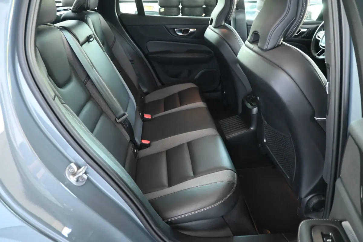 2.0 T8 Plug-in hybrid AWD Plus Bright SOH 98% Panoramdak Stoelverwarming Carplay Led Adaptieve Cruise Clima Lane Assist Camera 100% Onderhouden! Inruil Mogelijk!