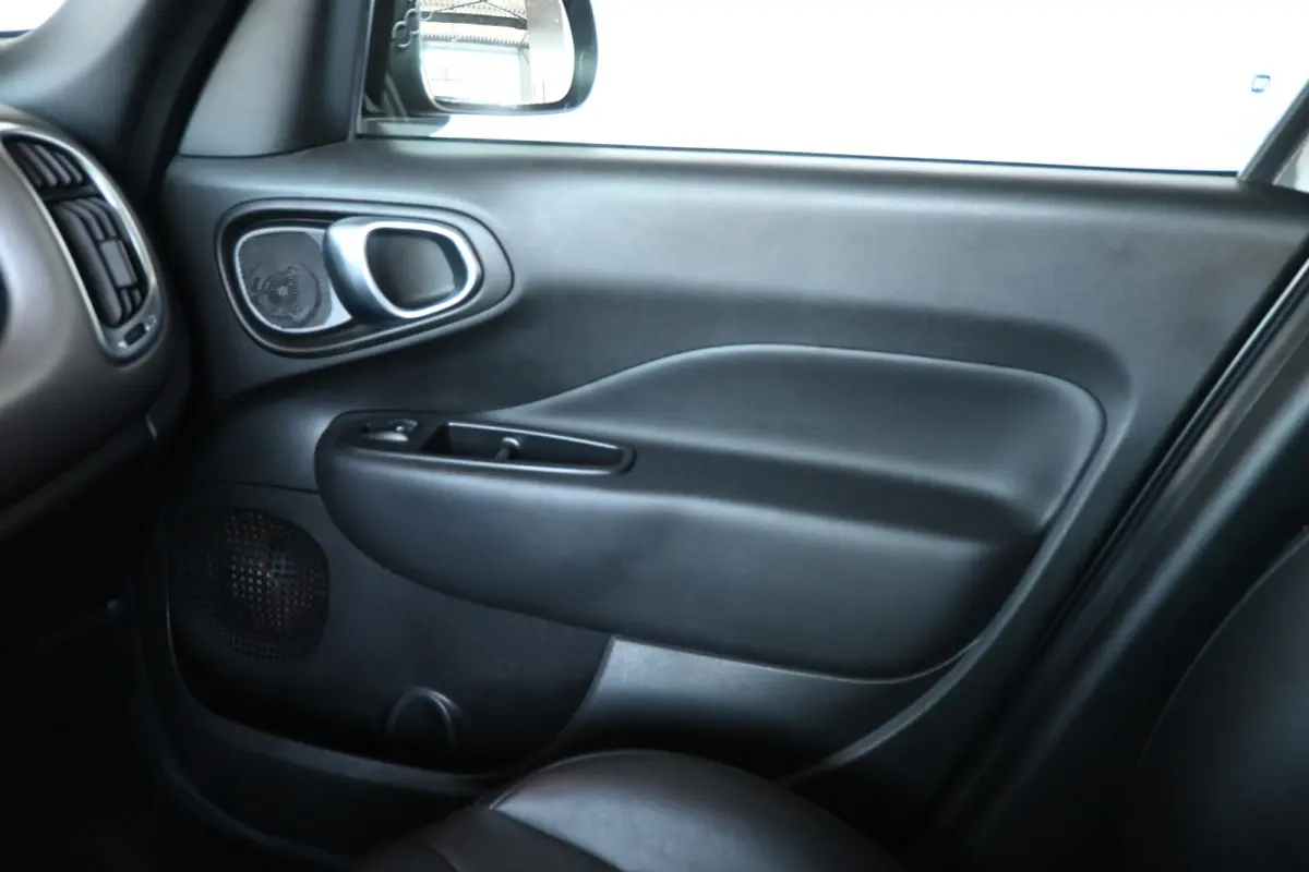 0.9 TwinAir Lounge Clima Panoramdak Cruise Control Goed Onderhouden! Inruil Mogelijk!