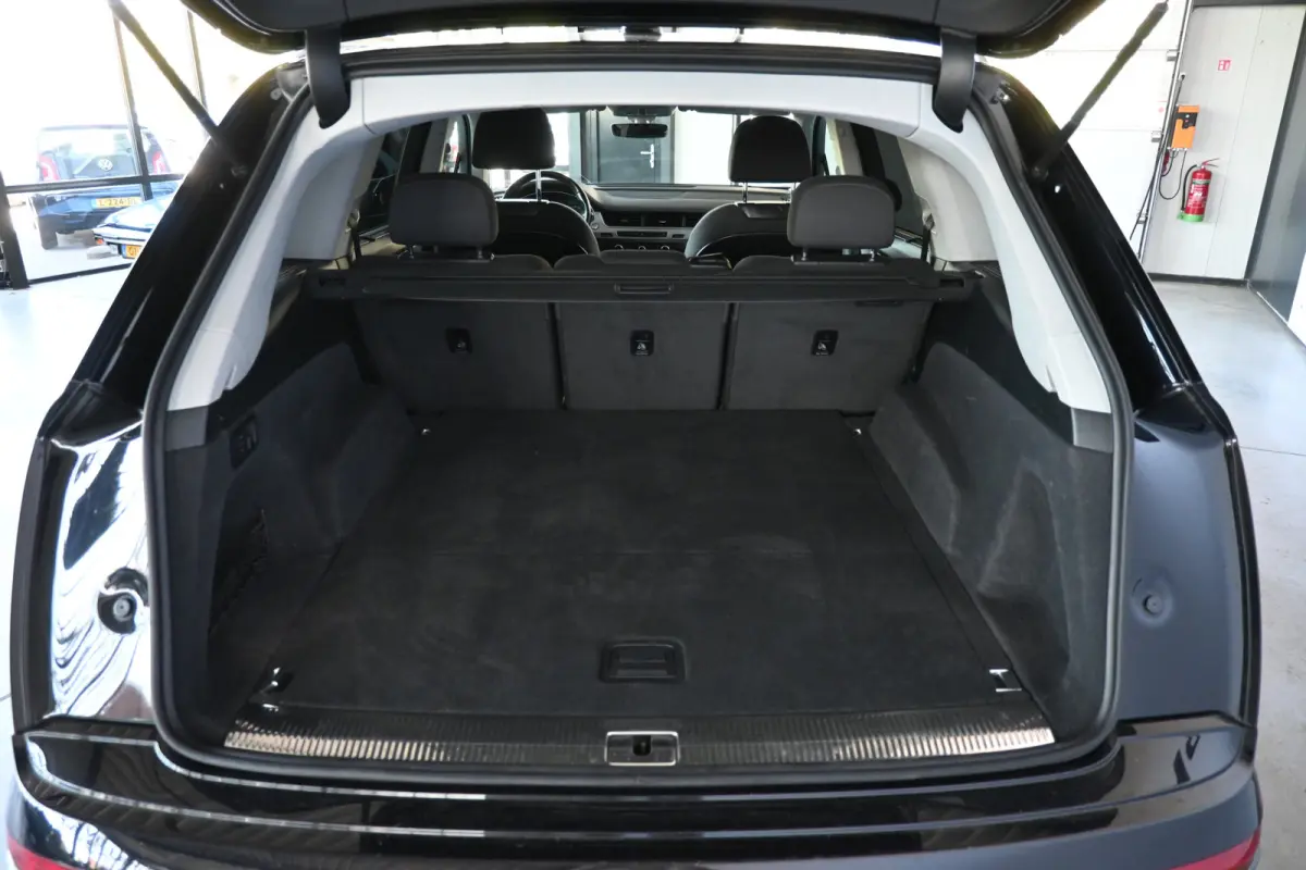 3.0 TDI ultra quattro S-Line Automaat Clima Navigatie Panoramadak Inruil Mogelijk!
