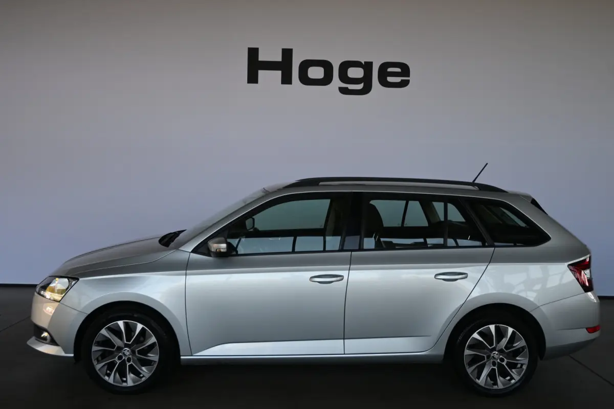 1.0 TSI Business Edition Airco Navigatie LED Cruise Control 1e Eigenaar Rijklaarprijs! Inruil Mogelijk!