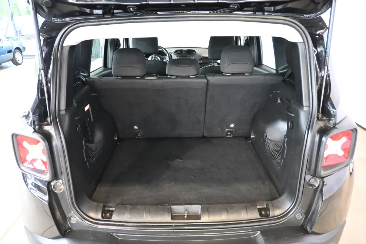 1.3T Limited Automaat Clima Carplay Cruise Control 1e Eigenaar Rijklaarprijs! Inruil Mogelijk!