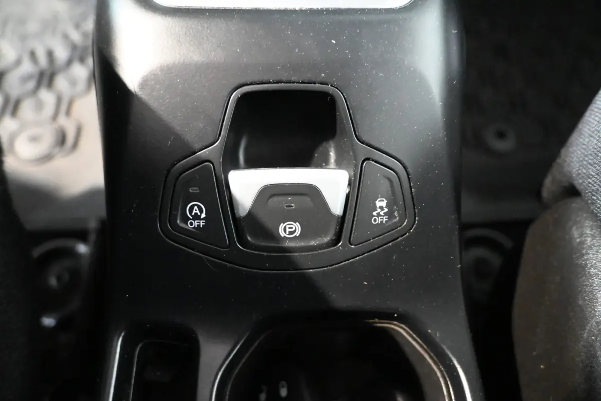 1.3T Limited Automaat Clima Carplay Cruise Control 1e Eigenaar Rijklaarprijs! Inruil Mogelijk!