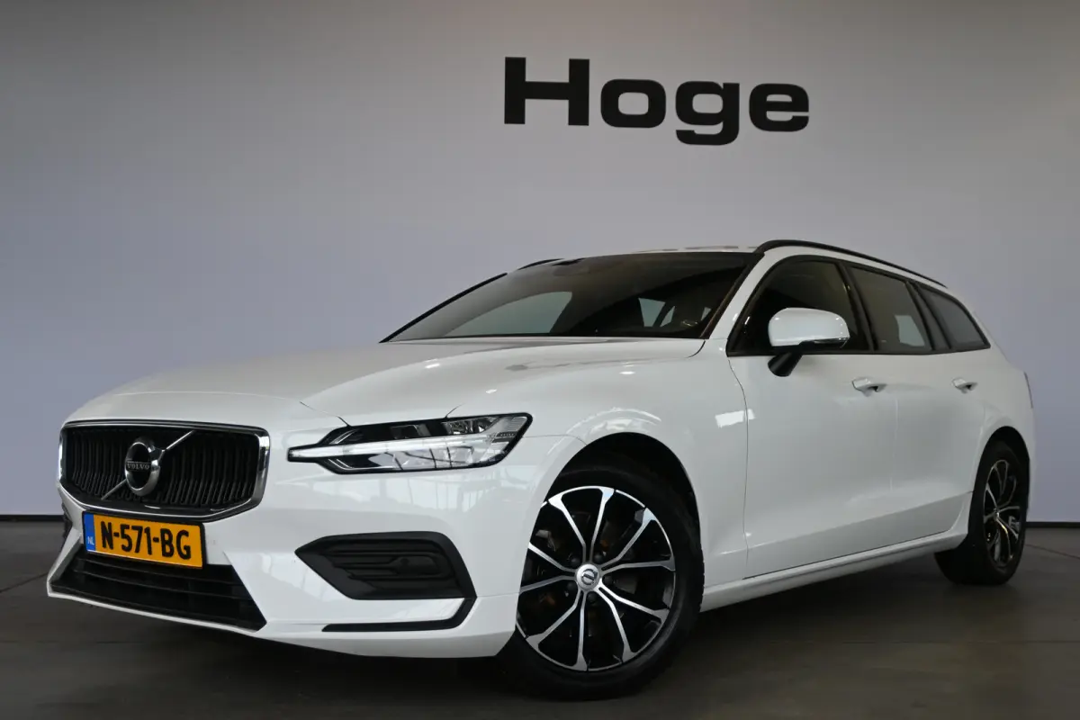 2.0 B3 Momentum Advantage Automaat Navigatie Stuur/Stoelverwarming Inruil Mogelijk!