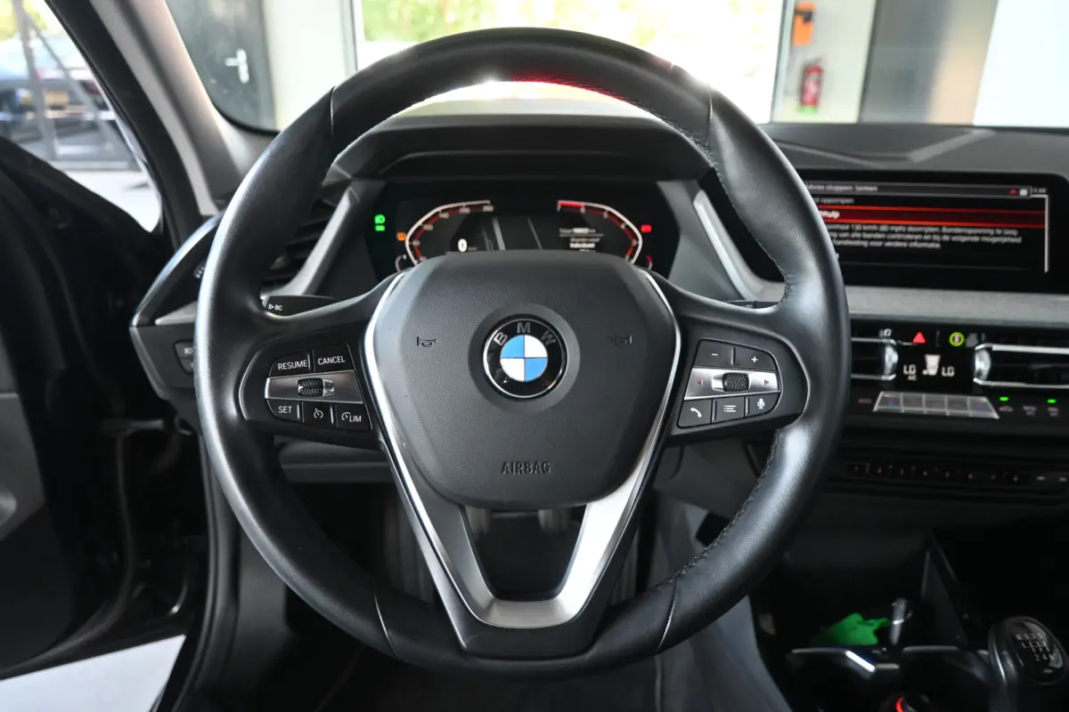 118i Executive Clima Cruise Led Navigatie Camera 100% Onderhouden! Inruil Mogelijk!