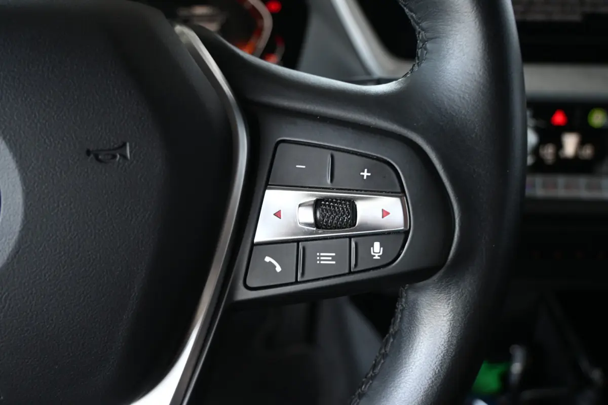 118i Executive Clima Cruise Led Navigatie Camera 100% Onderhouden! Inruil Mogelijk!