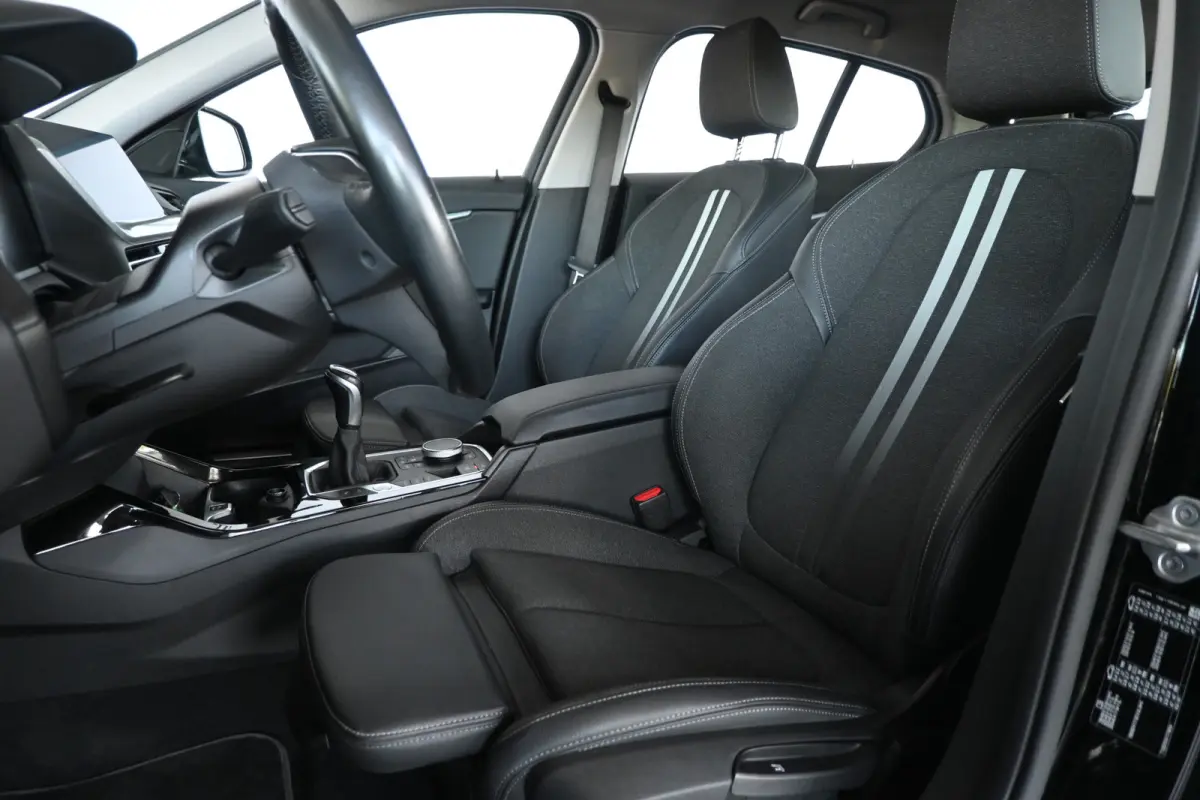 118i Executive Clima Cruise Led Navigatie Camera 100% Onderhouden! Inruil Mogelijk!
